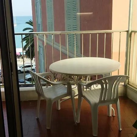 Immobile Alla Plage Apartment Menton